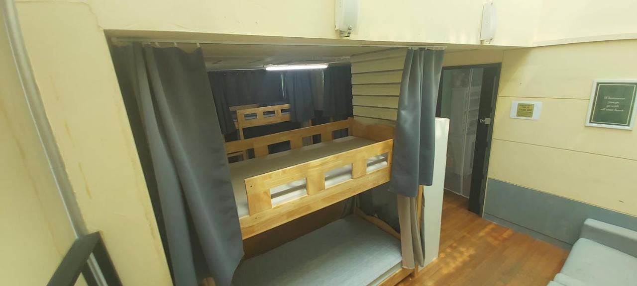 Buzz Guesthouse Hostel Сеул Екстериор снимка