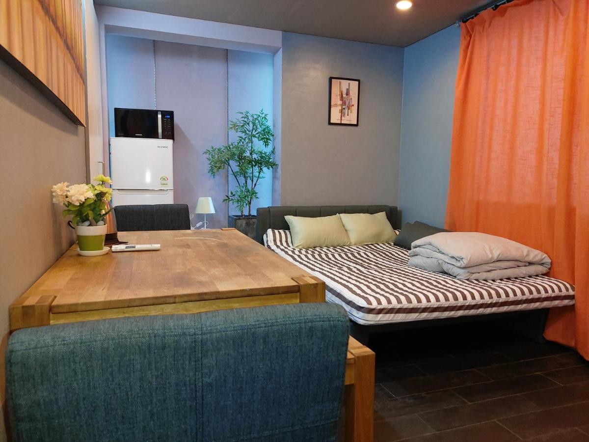 Buzz Guesthouse Hostel Сеул Екстериор снимка